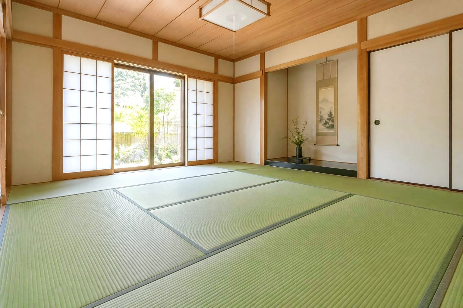 張り替え後。同じ和室に青く鮮やかな新しい畳が敷かれている（イメージ）